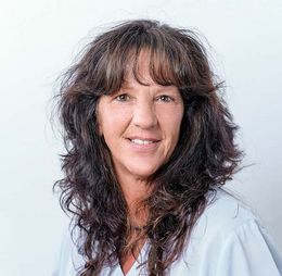 Frau Andrea Dietrich Zahnmedizinische Fachangestellte Zusatzausbildung zur Zahnmedizinischen Fachhelferin für Prophylaxe